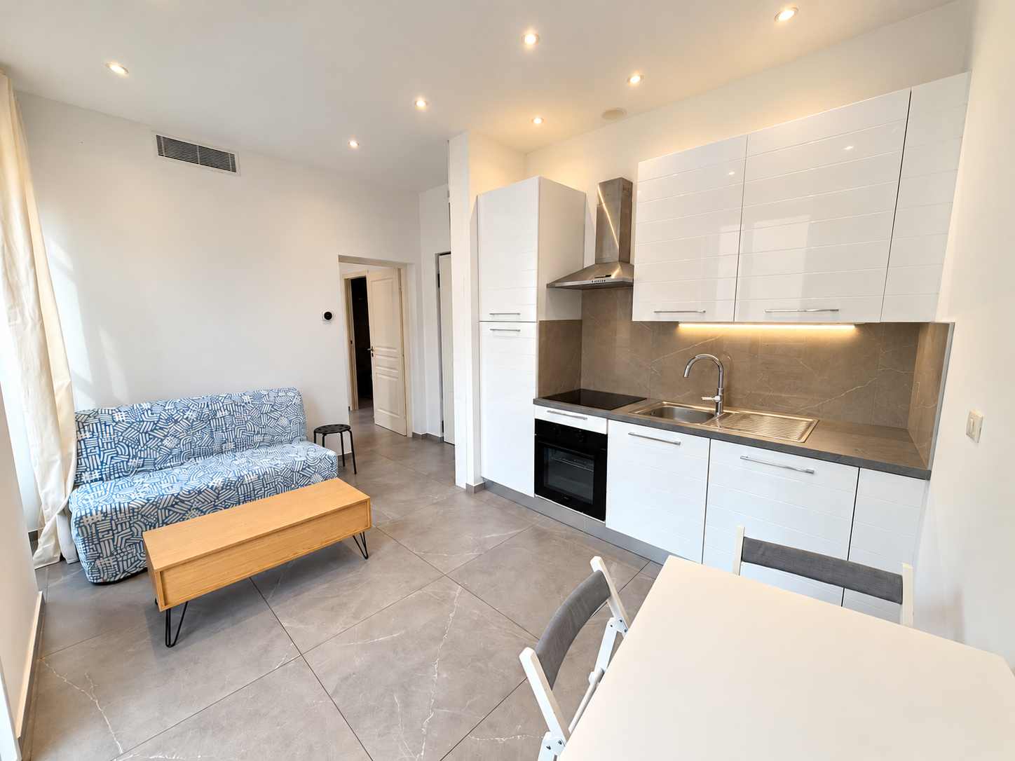 Appartement à louer à Nice, 26,88 m², 2 pièces – photo 1 sur 5